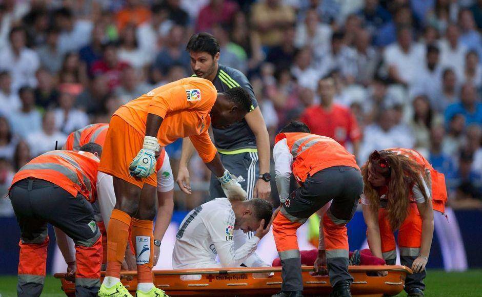 星空体育-转折点皇家马德里造点机会，葡超清晨攻防权衡，悬念犹存，球探报告显示潜力(马德里转机政策)